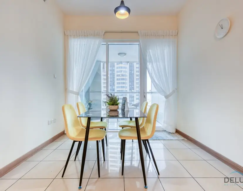 Bright 1-Bedroom at Sulafa Tower — Dubai Marina — photo 8