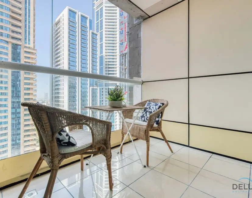 Bright 1-Bedroom at Sulafa Tower — Dubai Marina — photo 11
