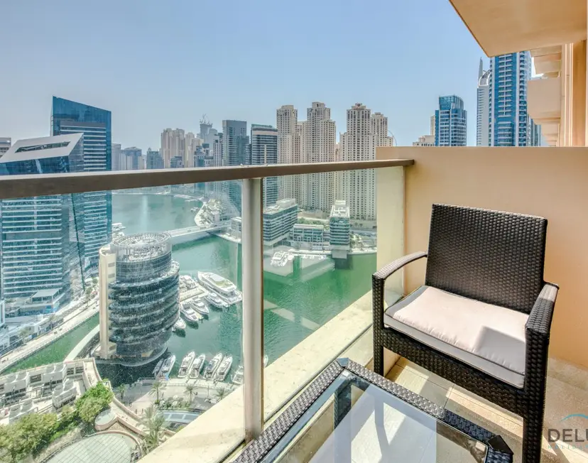 Overlooking Marina Views Next to Marina Mall 1-Bedroom Unit — Dubai Marina — photo 23