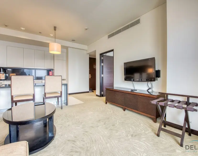 Lush 1-Bedroom at The Address Residences — Dubai Marina — photo 24