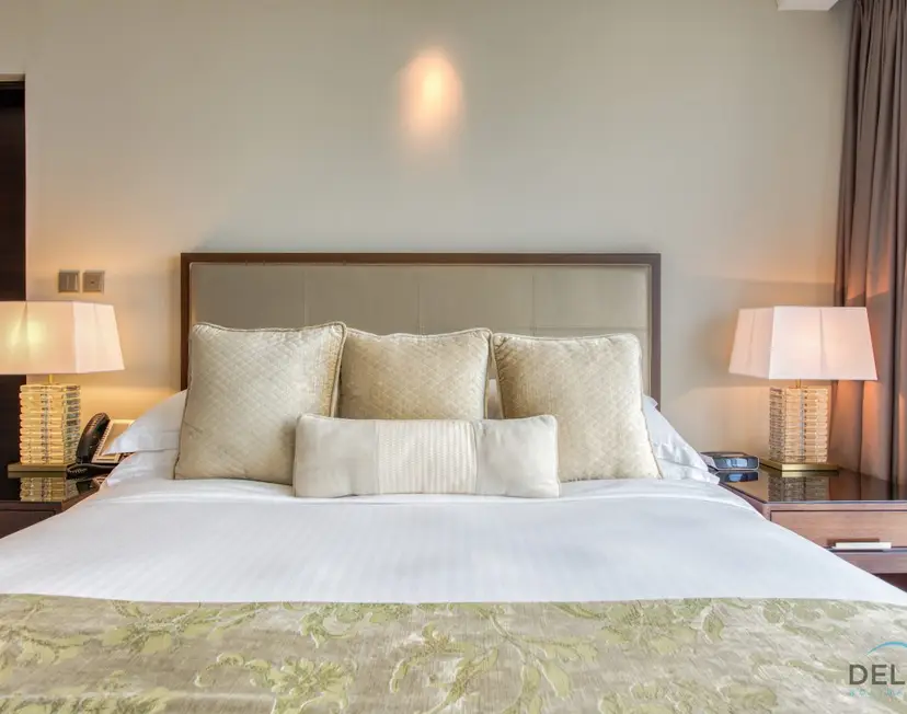 Lush 1-Bedroom at The Address Residences — Dubai Marina — photo 40