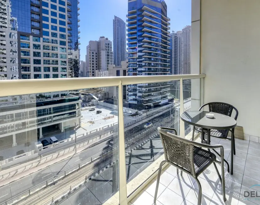 Stunning Studio at Marina Views — Dubai Marina — photo 26