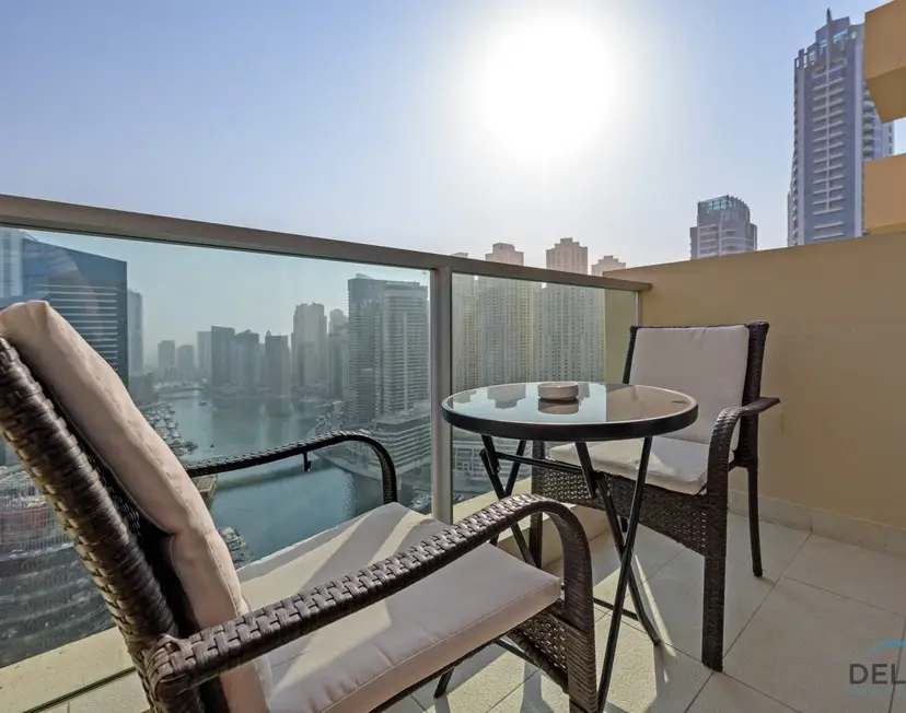 Studio avec vue sur le canal de la marina, à côté du centre commercial et de la promenade — Dubai Marina — photo 7