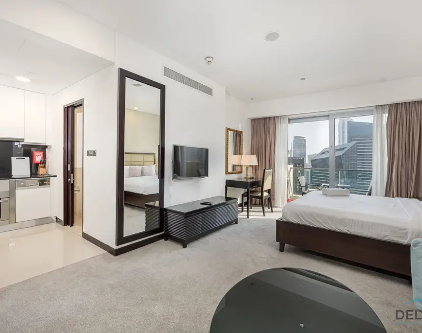 Studio avec vue sur le canal de la marina, à côté du centre commercial et de la promenade — Dubai Marina — photo 9