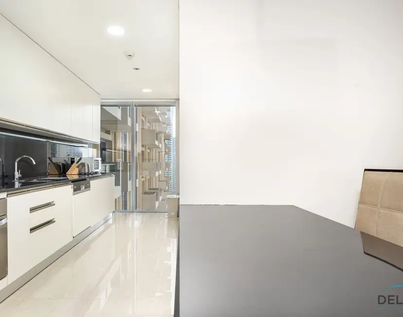 1-Schlafzimmer mit Blick auf den Marinakanal, nur wenige Minuten vom Marina Mall entfernt — Dubai Marina — photo 17