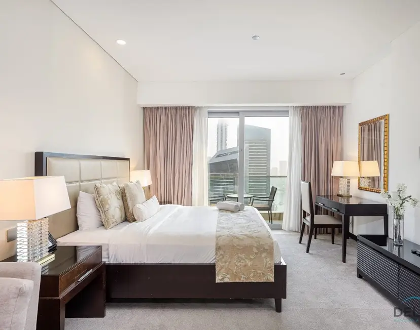 Urban-Studio in The Address Residences — Dubai Marina — photo 4