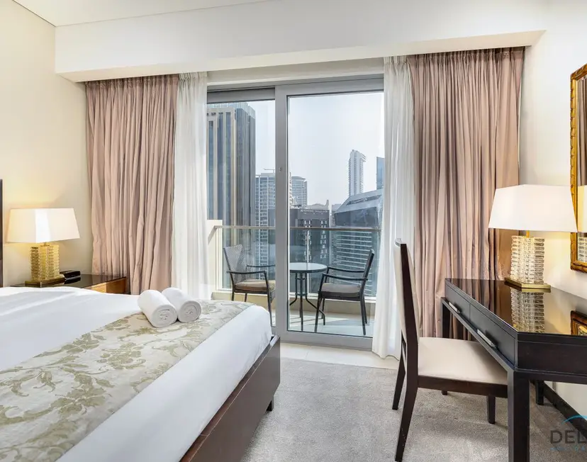 Urban-Studio in The Address Residences — Dubai Marina — photo 15