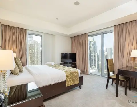 1-Schlafzimmer mit Blick auf den Marinakanal, nur wenige Minuten vom Marina Mall entfernt — Dubai Marina — photo 4