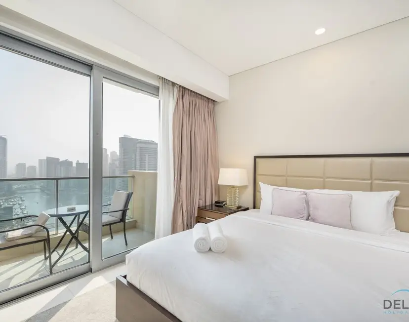 Studio avec vue sur le canal de la marina, à côté du centre commercial et de la promenade — Dubai Marina — photo 17