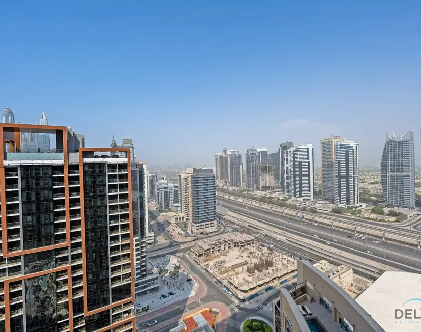1-Schlafzimmer mit Blick auf den Marinakanal, nur wenige Minuten vom Marina Mall entfernt — Dubai Marina — photo 10