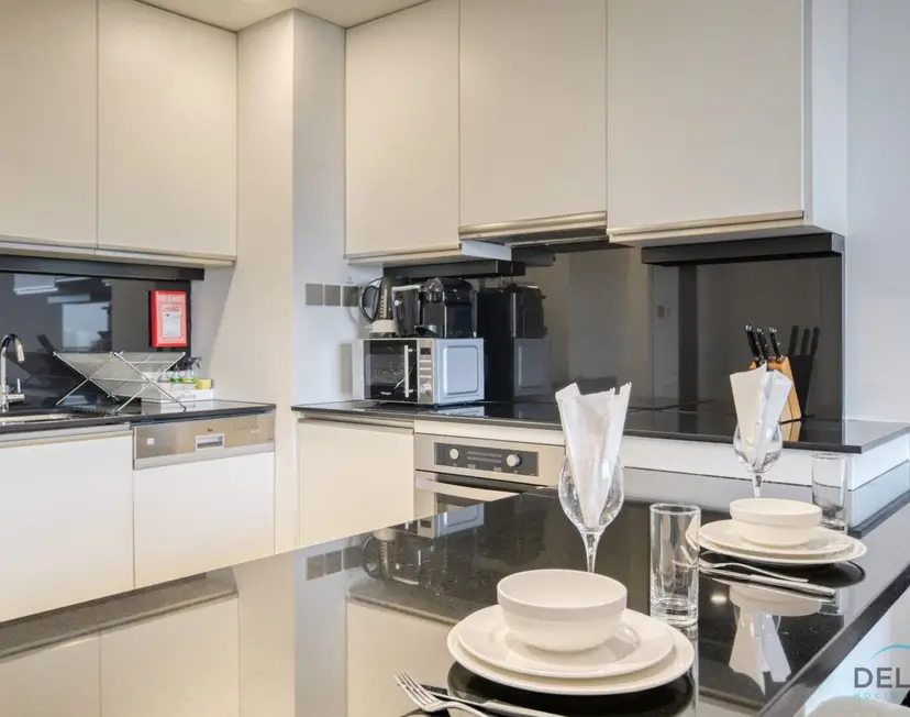 Pristine 1-Bedroom in The Address Residences — Dubai Marina — photo 10