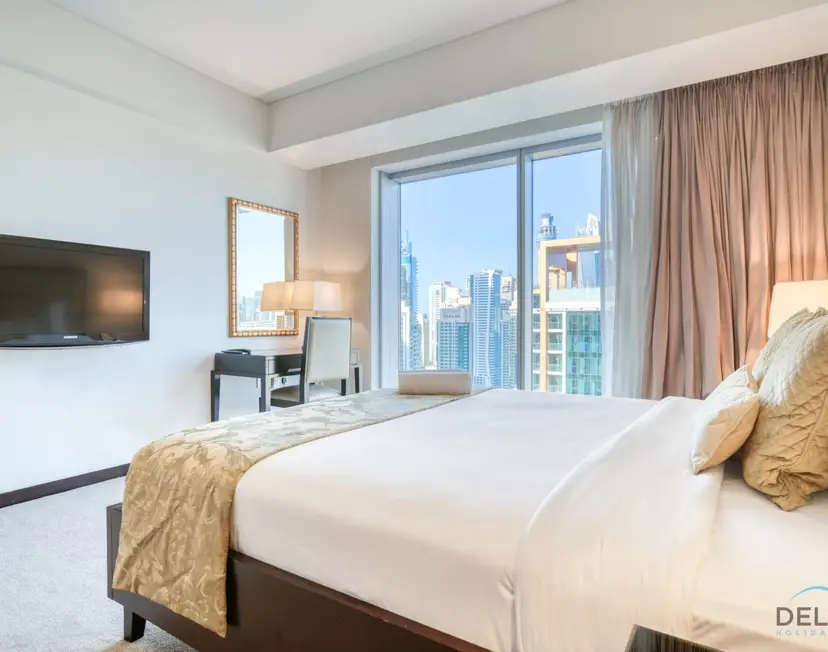 Pristine 1-Bedroom in The Address Residences — Dubai Marina — photo 22