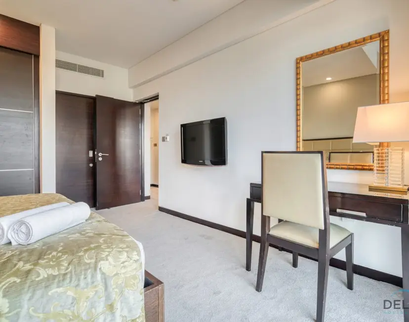 Pristine 1-Bedroom in The Address Residences — Dubai Marina — photo 23