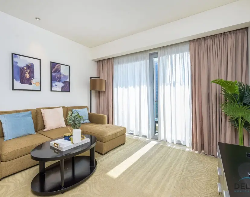 Ornate 1-Bedroom at The Address Residences — Dubai Marina — photo 6