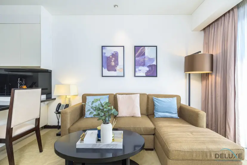 Ornate 1-Bedroom at The Address Residences — Dubai Marina — photo 1