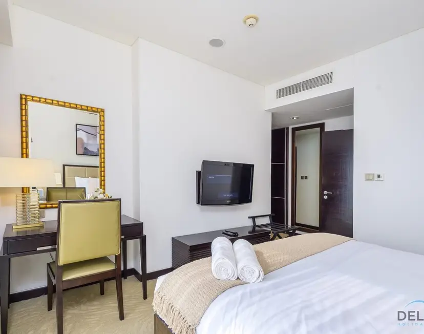 Ornate 1-Bedroom at The Address Residences — Dubai Marina — photo 17