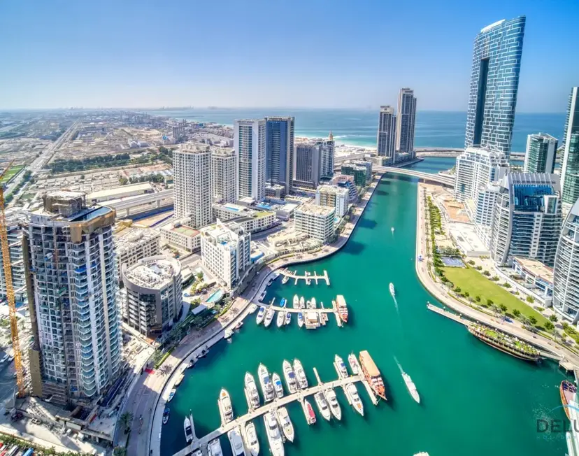 Cosmopolitan 2-Bedroom at Stella Maris — Dubai Marina — photo 6
