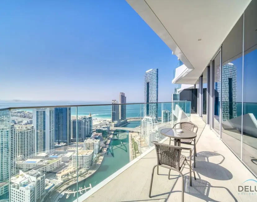 Cosmopolitan 2-Bedroom at Stella Maris — Dubai Marina — photo 2