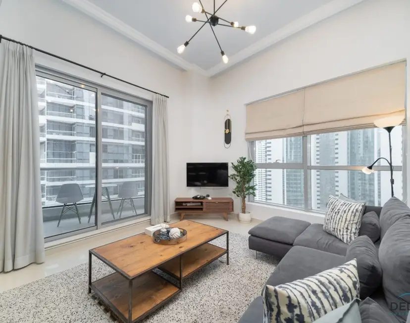 Scenic 1-Bedroom at Bay Central — Dubai Marina — photo 6