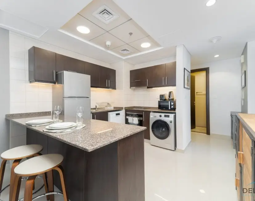 Scenic 1-Bedroom at Bay Central — Dubai Marina — photo 9