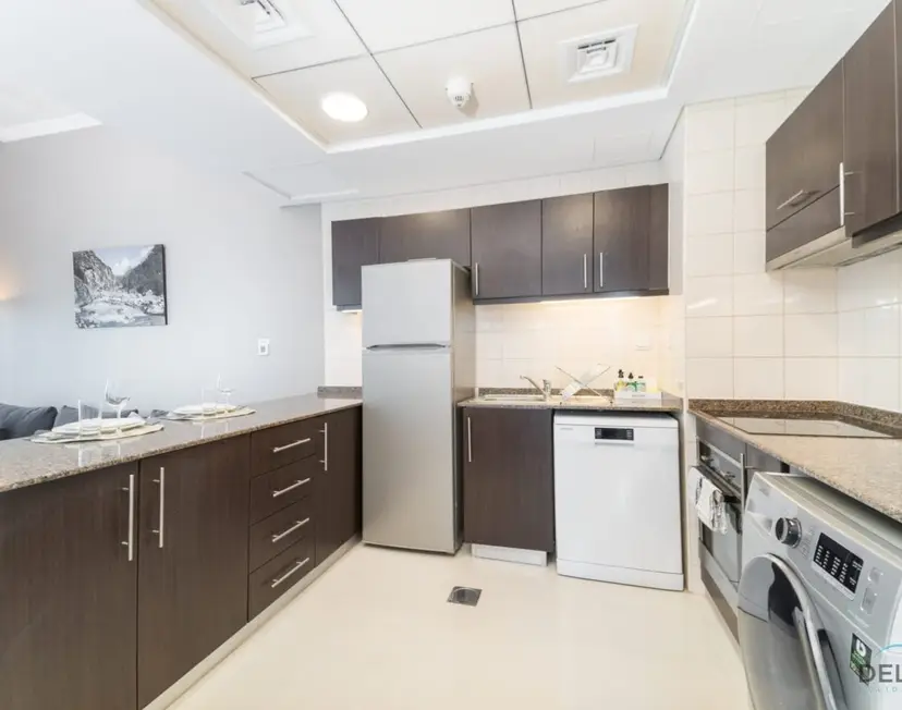 Scenic 1-Bedroom at Bay Central — Dubai Marina — photo 13