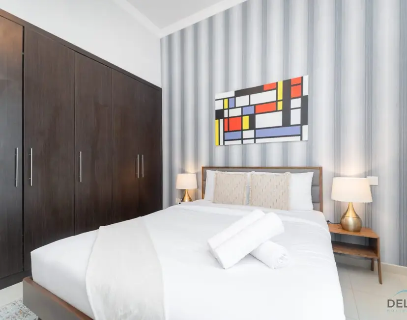 Scenic 1-Bedroom at Bay Central — Dubai Marina — photo 19