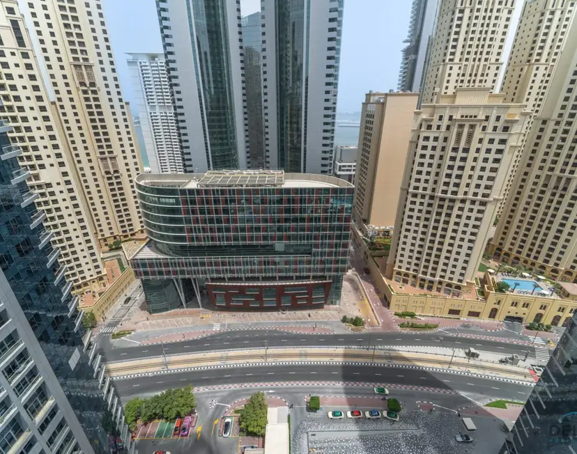 Scenic 1-Bedroom at Bay Central — Dubai Marina — photo 24