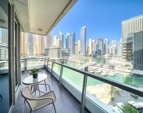 Wunderschönes 2-Schlafzimmer-Appartement in den Silverene Towers — Dubai Marina — photo 2