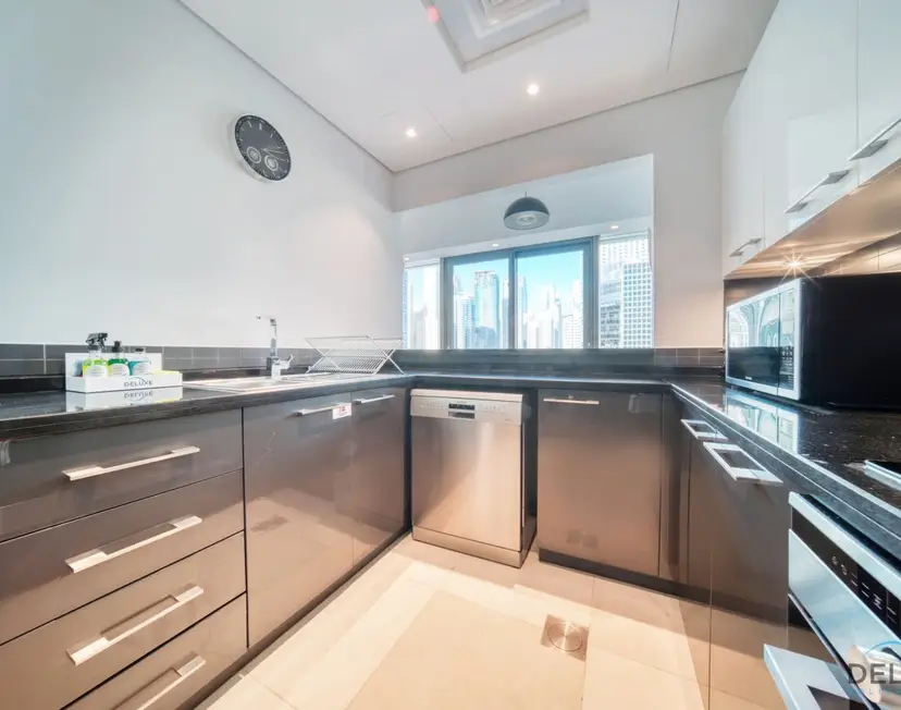 Wunderschönes 2-Schlafzimmer-Appartement in den Silverene Towers — Dubai Marina — photo 19