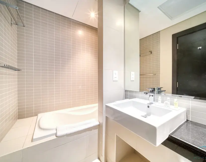 Wunderschönes 2-Schlafzimmer-Appartement in den Silverene Towers — Dubai Marina — photo 36