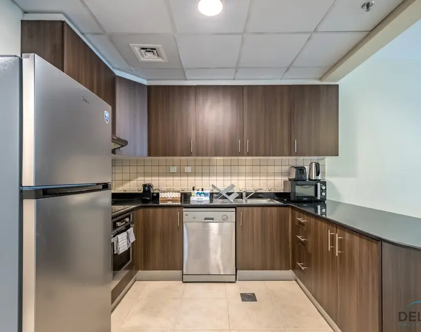 Modern 1-Bedroom Apartment in Elite Residences — Dubai Marina — photo 10