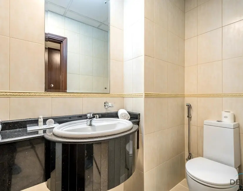 Modern 1-Bedroom Apartment in Elite Residences — Dubai Marina — photo 20