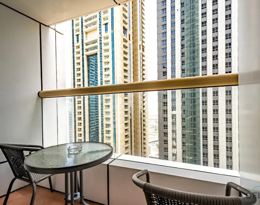 Modern 1-Bedroom Apartment in Elite Residences — Dubai Marina — photo 3