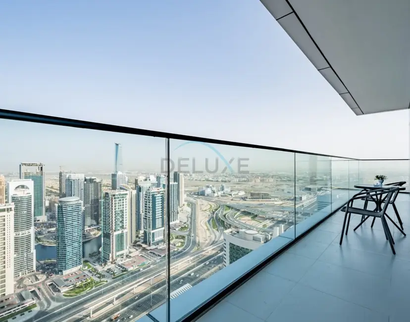 Emplacement de choix avec accès direct au centre commercial et à la Marina Walk — Dubai Marina — photo 16