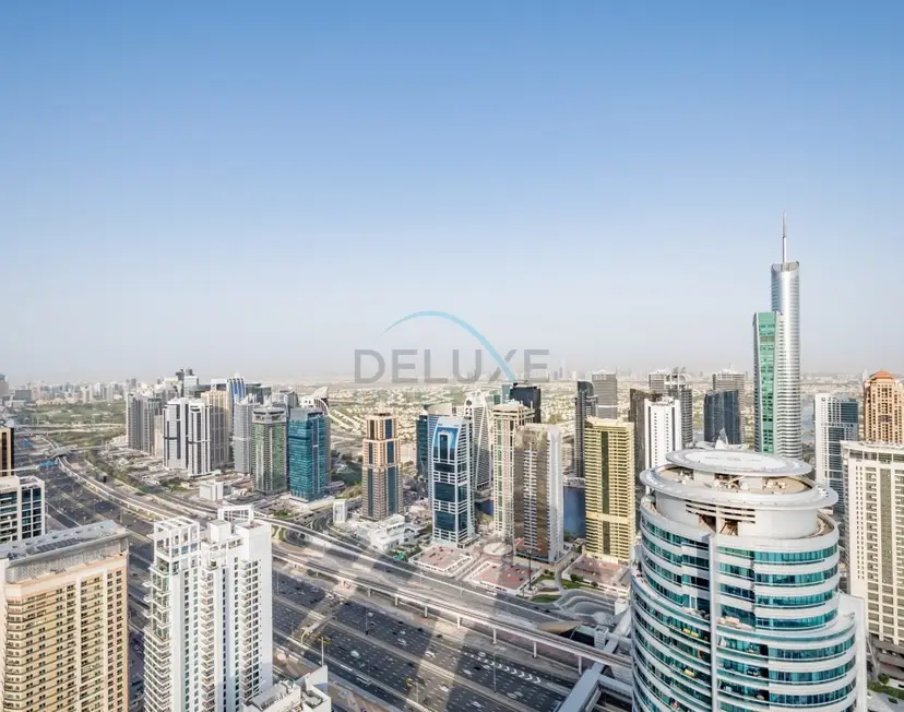 Emplacement de choix avec accès direct au centre commercial et à la Marina Walk — Dubai Marina — photo 15
