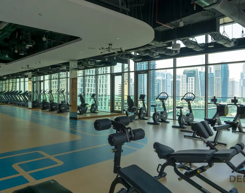 Chic 1-Bedroom in The Residence at Marina Gate — Dubai Marina — photo 24