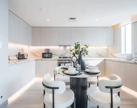 Waterfront Living 2-Bedroom Apartment in Marina Star — Dubai Marina — photo 3