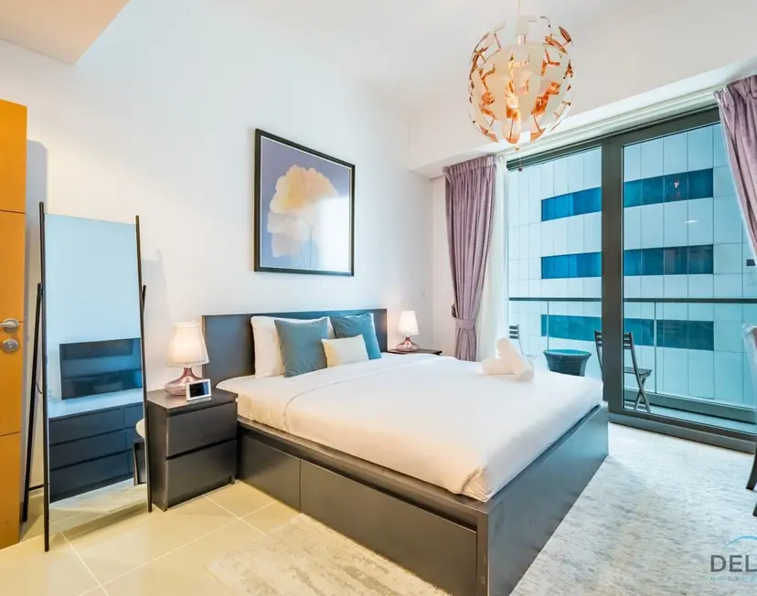 Charming 1-Bedroom Apartment at Ocean Heights — Dubai Marina — photo 6