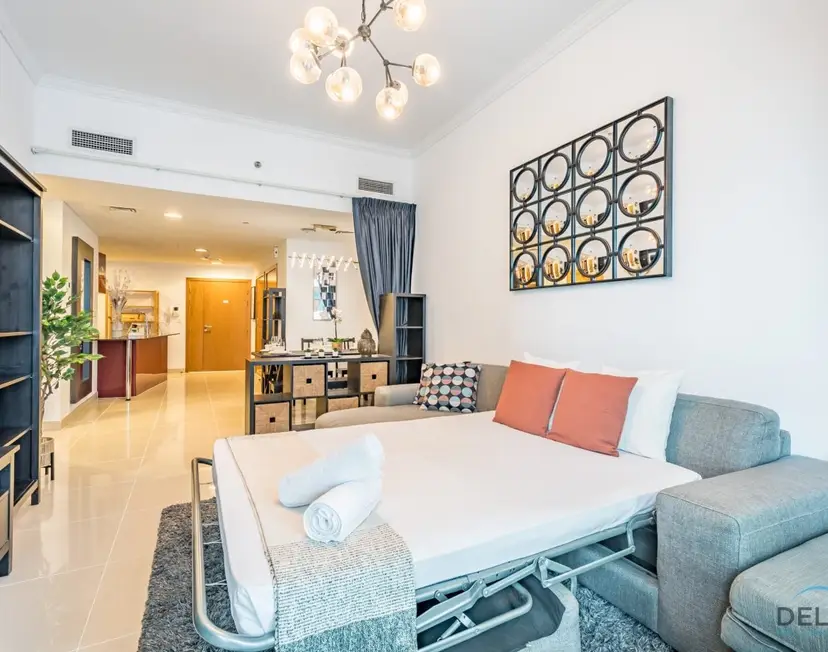 Charming 1-Bedroom Apartment at Ocean Heights — Dubai Marina — photo 23