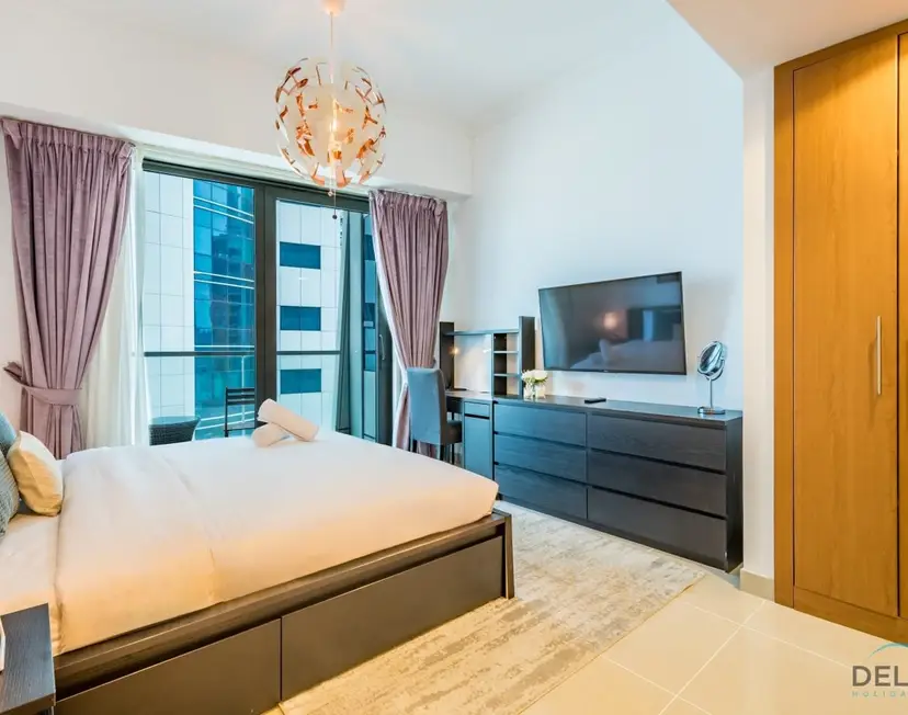 Charming 1-Bedroom Apartment at Ocean Heights — Dubai Marina — photo 30