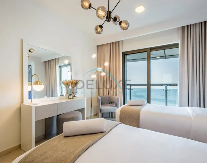 Panoramic 2-Bedroom Apartment in Princess Tower — Dubai Marina — photo 28
