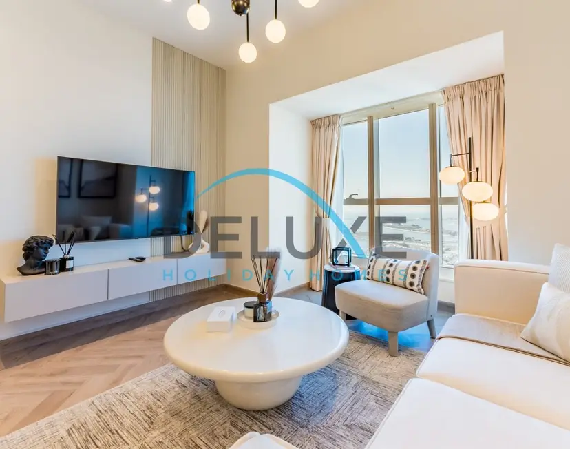 Umgestaltetes 1-Schlafzimmer-Apartment mit malerischem Panoramablick auf die Marina — Dubai Marina — photo 2