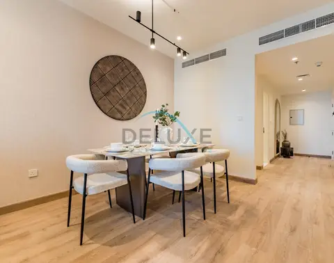 Appartement de 2 chambres modernisé avec vue partielle sur la mer, proche du tramway de Dubaï — Dubai Marina — photo 3