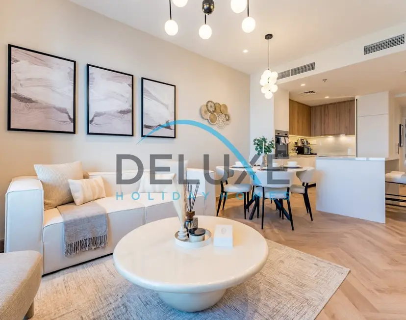 Umgestaltetes 1-Schlafzimmer-Apartment mit malerischem Panoramablick auf die Marina — Dubai Marina — photo 5