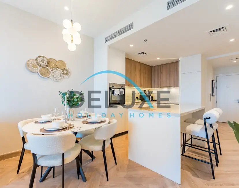 Umgestaltetes 1-Schlafzimmer-Apartment mit malerischem Panoramablick auf die Marina — Dubai Marina — photo 8