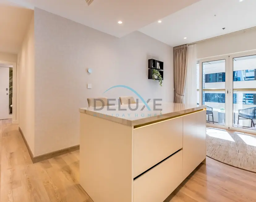Appartement de 2 chambres modernisé avec vue partielle sur la mer, proche du tramway de Dubaï — Dubai Marina — photo 23