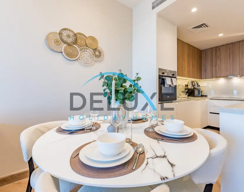 Umgestaltetes 1-Schlafzimmer-Apartment mit malerischem Panoramablick auf die Marina — Dubai Marina — photo 9
