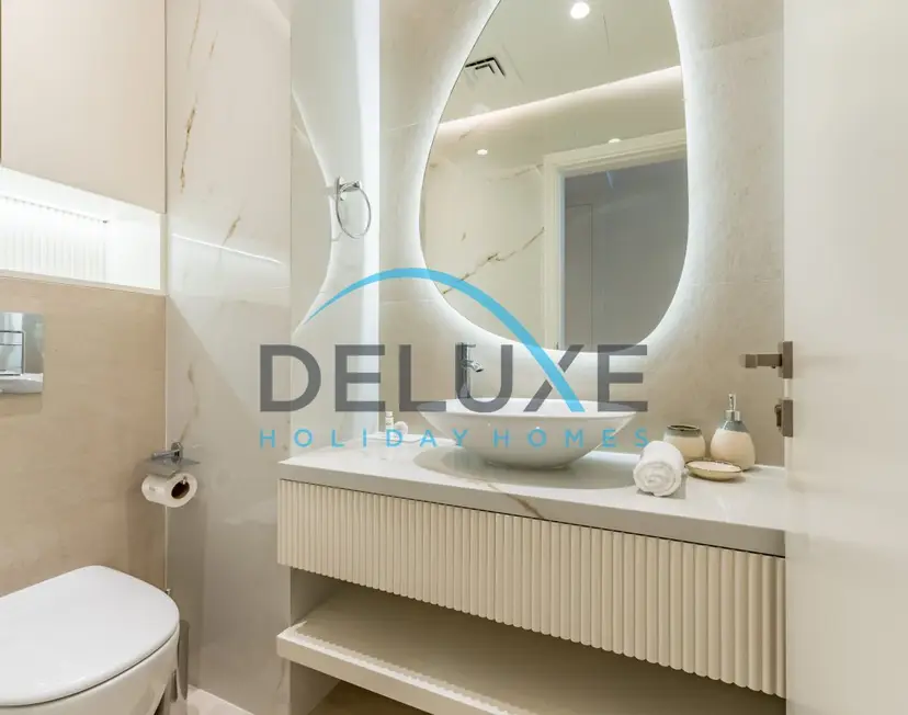 Umgestaltetes 1-Schlafzimmer-Apartment mit malerischem Panoramablick auf die Marina — Dubai Marina — photo 19