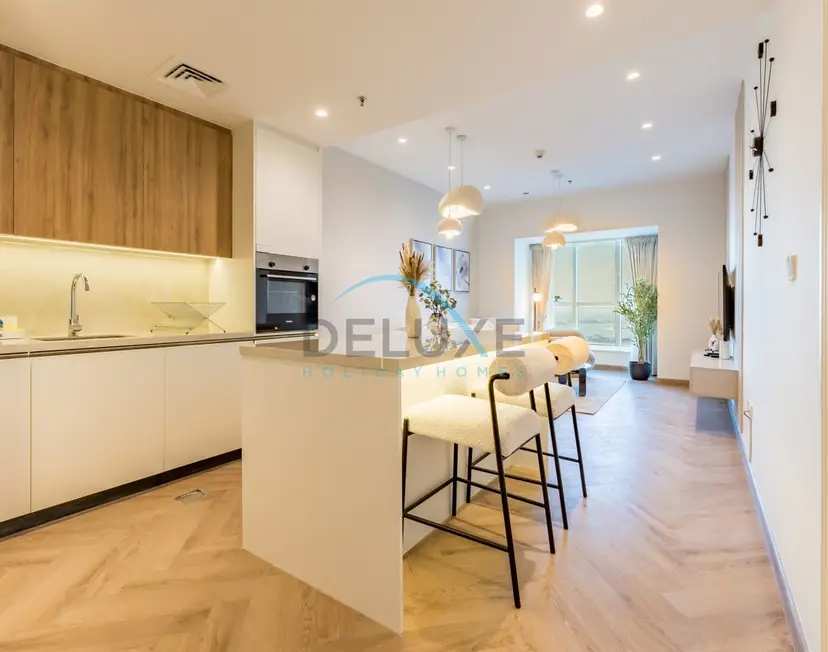 Upgraded 1-Bedroom Overlooking Palm Jumeirah & Sea Views from Living — Dubai Marina — photo 9