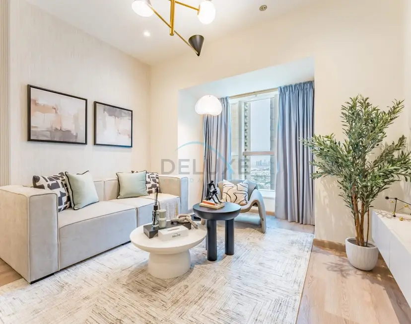 Redesigned High-Rise 1-Bedroom Near Key Landmarks, Elite Residence — Dubai Marina — photo 1